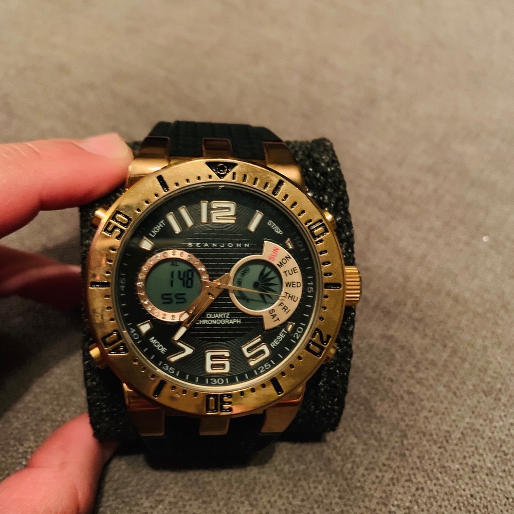 Men’s Sean John watch
